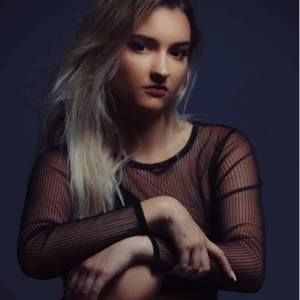 Meet your Posher, Allyson